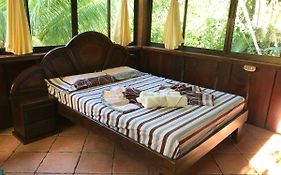 Flor De Paraiso Bungalows